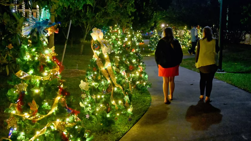 Edison and Ford Winter Estates Holiday Nights